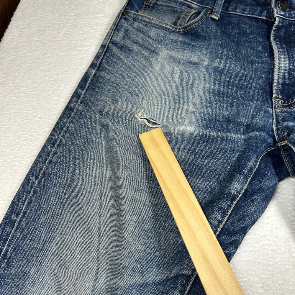 Uniqlo Slim Straight Jeans Selvedge Faded Denim Sz 31x32 Blue Stretch Distressed - Picture 4 of 12
